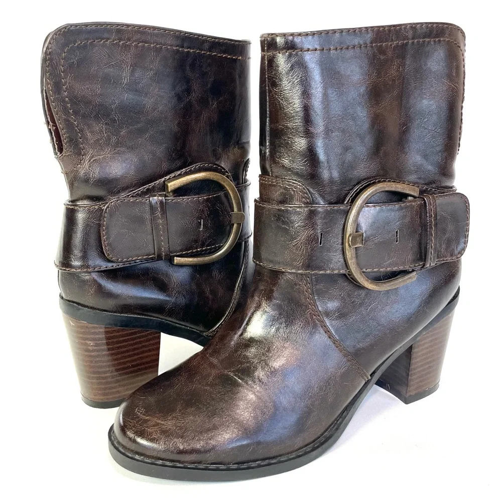 Maurices Jaina Dark Brown Big Buckle Faux Leather Ankle Heel Boots Size 8.5 - Picture 11 of 11